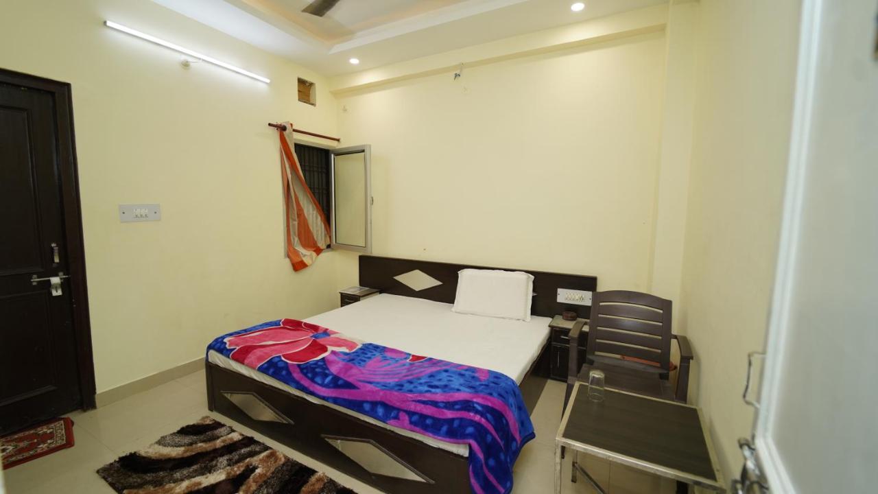 Hotel Orange Classic Rishīkesh Exterior foto